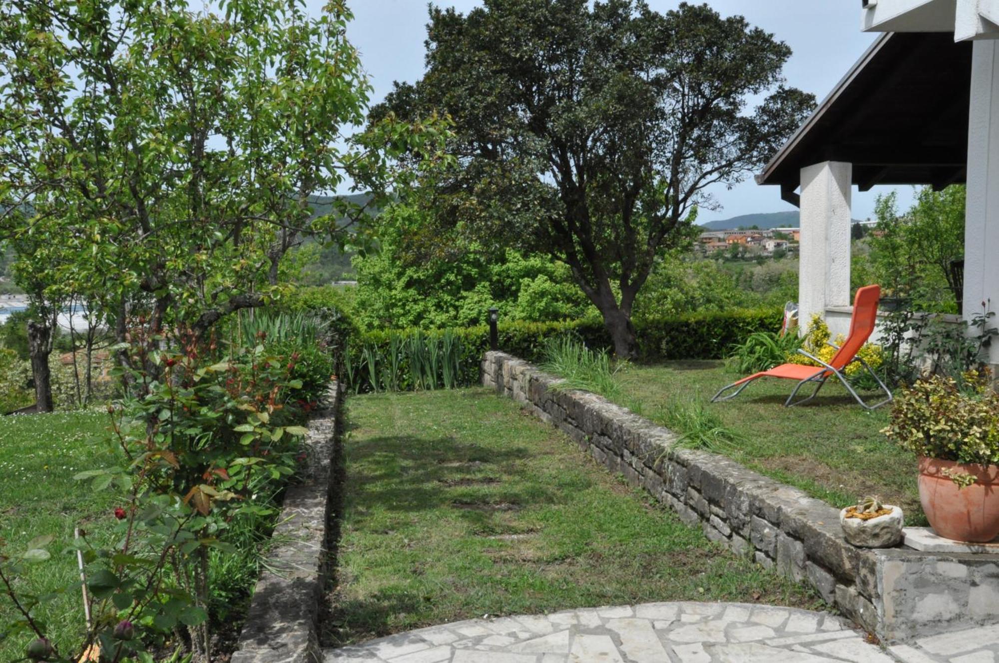 Guest House Most بوزت المظهر الخارجي الصورة
